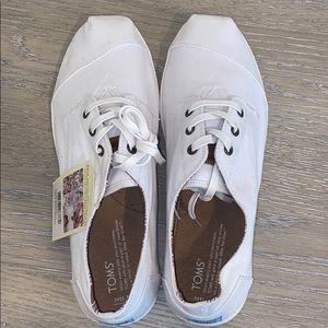 TOMS Men’s Sneakers